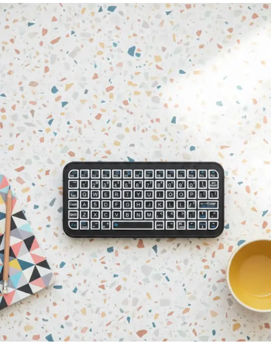 Kompakt Siyah Rgb Işıklı Bluetooth Mini Klavye