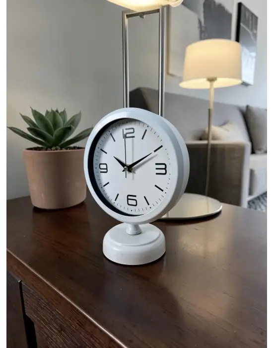 Premium Beyaz 25 x 20 Cm Metal Masa Saati