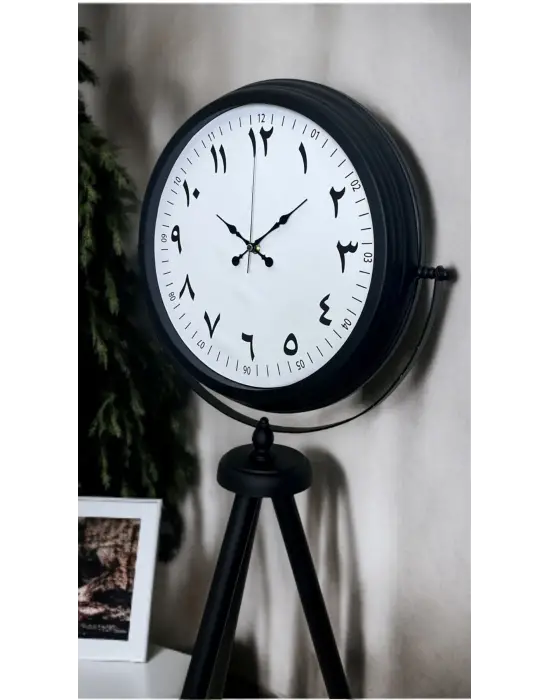 Siyah Arap Rakamlı Sıradışı Tasarım Tripod Ayaklı Saat