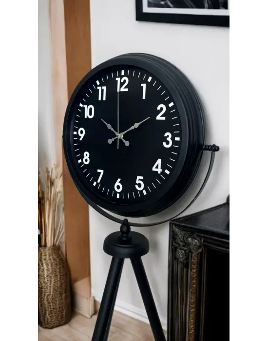 Siyah Asil Standart Stil Tripod Ayaklı Saat
