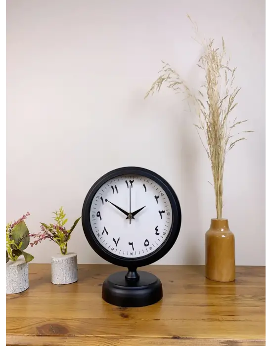 Siyah Metal Farsça Masa Saati 25×20 cm