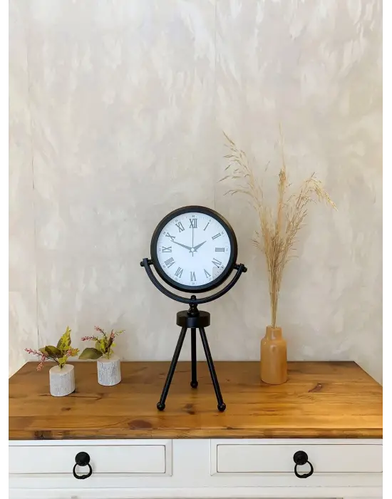 Siyah Metal Mini Tripod Roma Rakamlı Masa Saati 45×26 cm