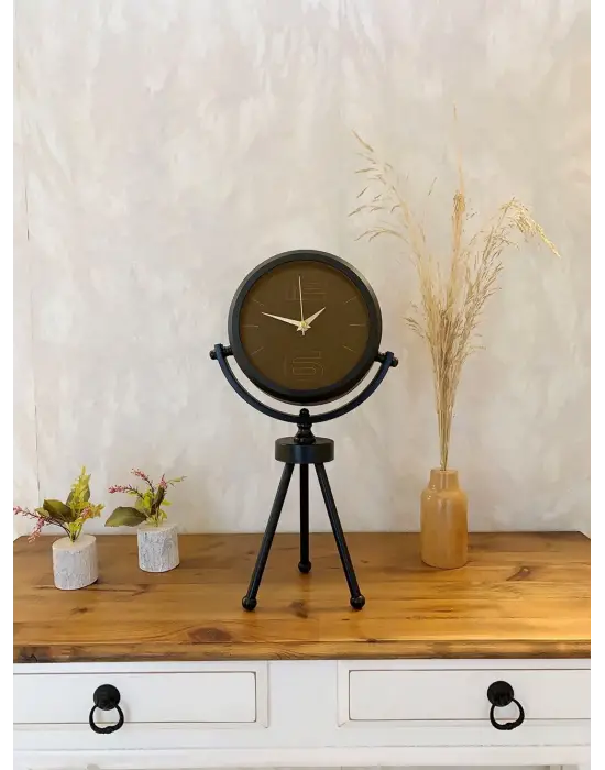 Siyah Metal Mini Tripod Spor Masa Saati 45×26 cm