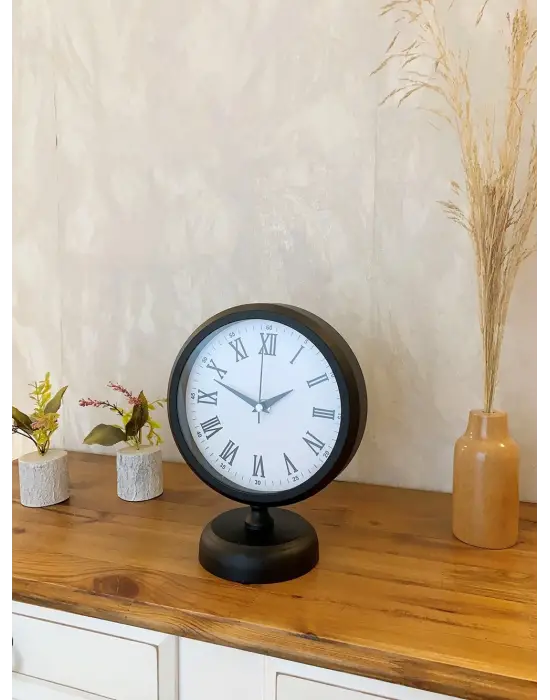 Siyah Metal Roma Rakamlı Masa Saati 25×20 cm