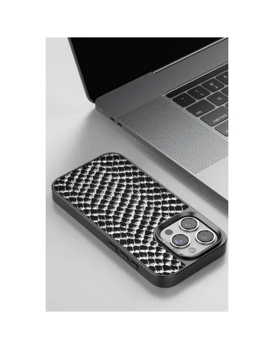 Venco Apple İphone 15 Pro Max Viper Kapak - Kahverengi