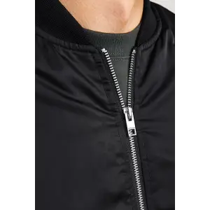 Unisex İçi Astarlı Düz Bomber Ceket - Siyah