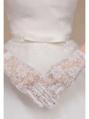 Beyaz Renk Kısa Dantelli Eldiven