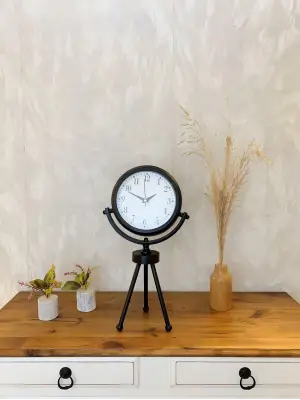 Siyah Metal Mini Tripod Masa Saati 45×26 cm