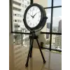 Asalet Siyah Üç Ayaklı Metal Masa Saati