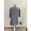 Kadın Kısa Kollu V Yakalı Düğmeli Bluz