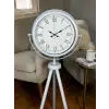Zarif Roma Rakamlı Tripod Ayaklı Saat