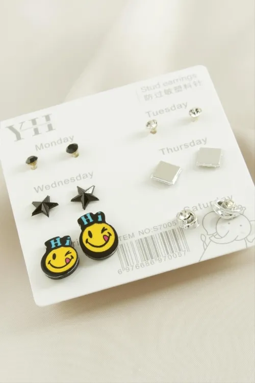 12 Adet Emoji Metal Taşlı Küpe