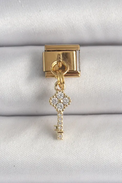 ietaks™ 316L Çelik Gold Renk Sallantı Zirkon Taşlı Anahtar Model Nomination Charm