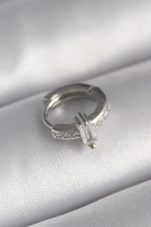 ietaks™ 316L Çelik Gümüş Renk Zirkon Taşlı Tragus Piercing
