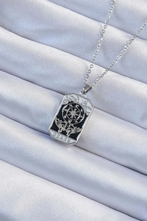 ietaks™ 316L Çelik Zincir Gümüş Renk İşlemeli Siyah Mineli Tarot Kolye