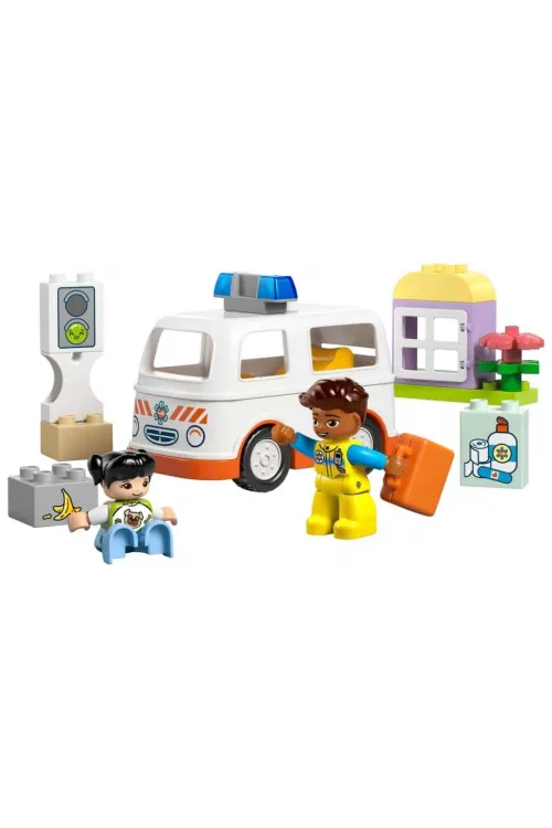 Ambulans ve Sürücü 10447