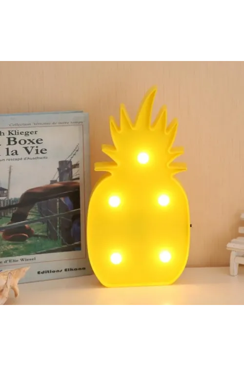 Ananas Tasarımlı Masa Lambası