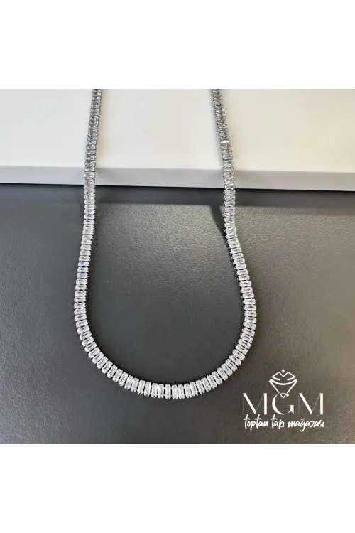 Baget Zirkon Taşlı Su Yolu Kolye - Kl0185