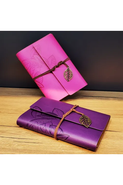 Deri Yaprak Desenli Çizgisiz Defter