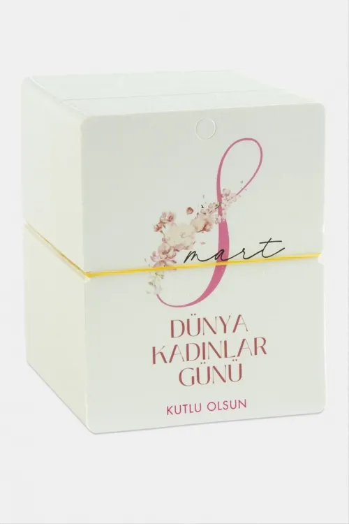 Dünya Kadınlar Günü Bileklik Kartı
