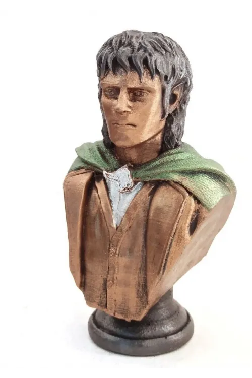 Frodo Büst Büyük 201