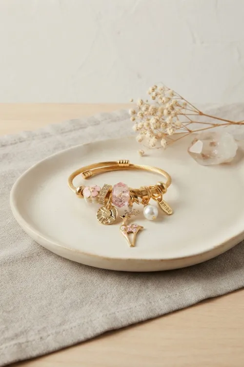 Geyik Model Gold Renk Pembe Charmlı Bileklik