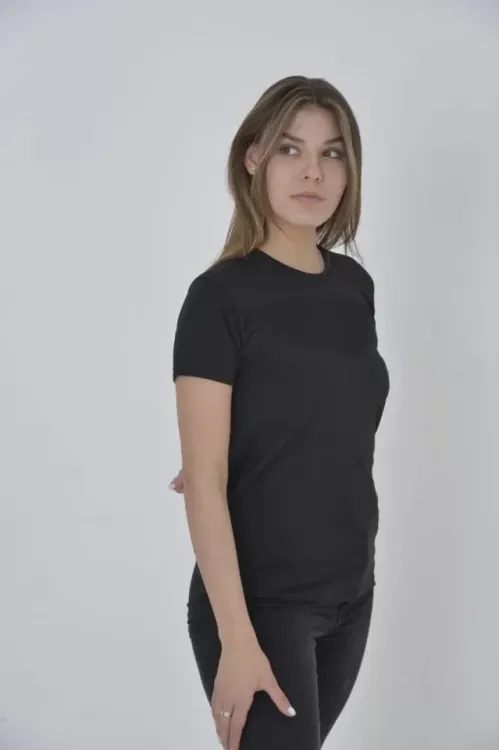 Gögüs Fileli Slim Fit T-shirt - Siyah