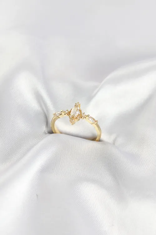 Gold Renk Vintage Model Zirkon Taşlı Yüzük