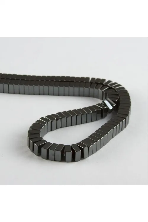 Hematit Kalın Kare Taşı 6 mm