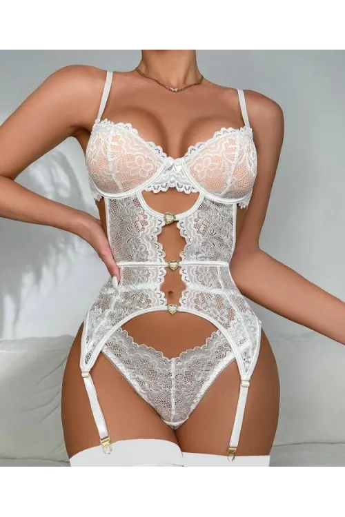 ieg™ For Dreams 8465 Dantelli Kalp Aksesuar Detaylı Jartiyerli Büstiyer Çorap Takım