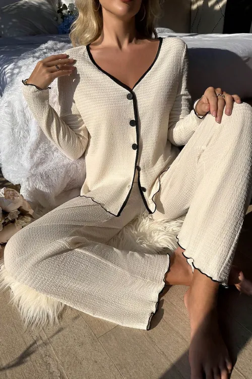 ieg™ Kadın Beyaz Örme Kumaş V Yaka Düğmeli Rahat Şık Pijama Takımı