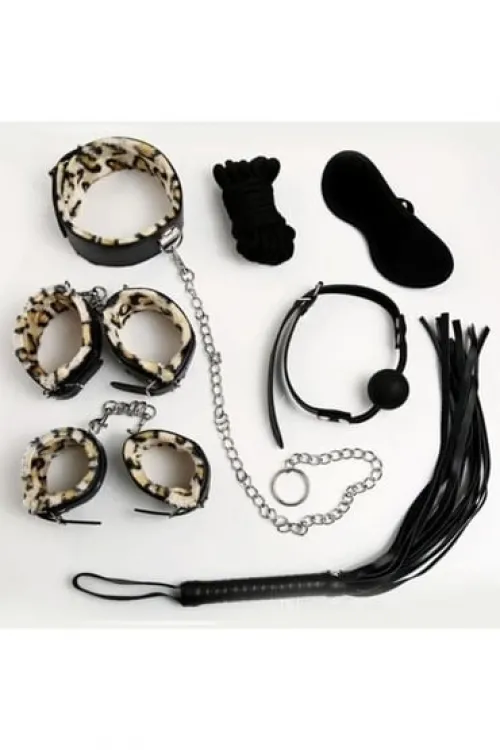 ieg™ Nıghtlıght 8014 Fantezi 7Li Kırbaç Ve Kelepçe Set