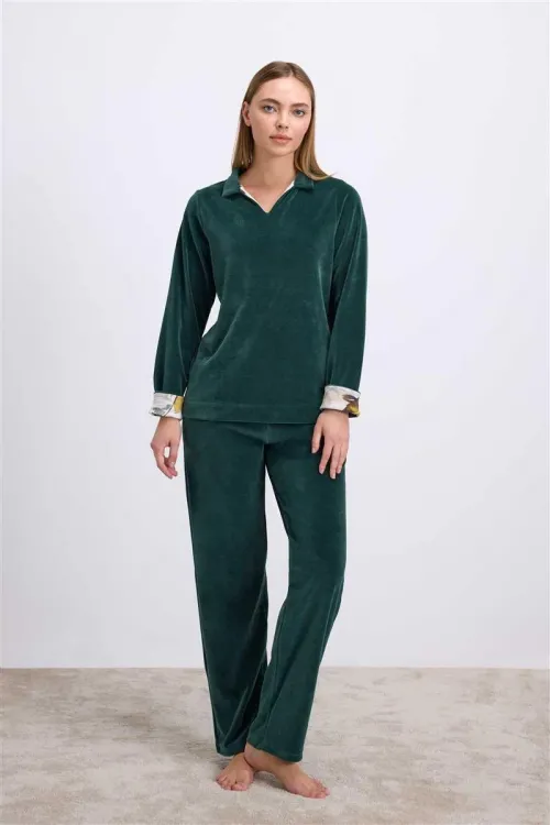 Uzun Kollu Kadife Sweatshirt ve Pantolon Pijama Takımı
