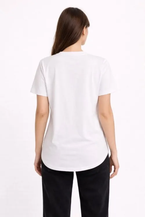 Kadın Basic T-Shirt Kısa Kol Bisiklet Yaka Oval Kesim Tişört - Beyaz