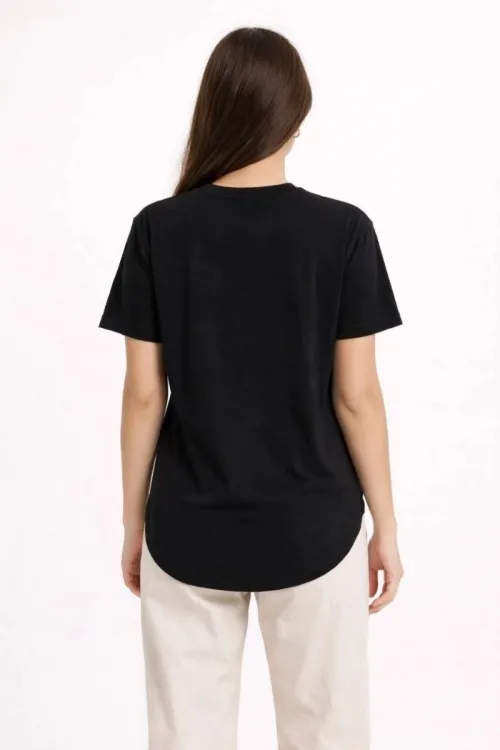 Kadın Basic T-Shirt Kısa Kol Bisiklet Yaka Oval Kesim Tişört - Siyah