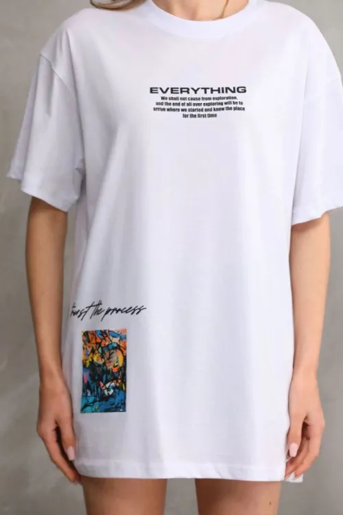 kadın Bisiklet Yaka Baskılı Oversize T-Shirt - Beyaz