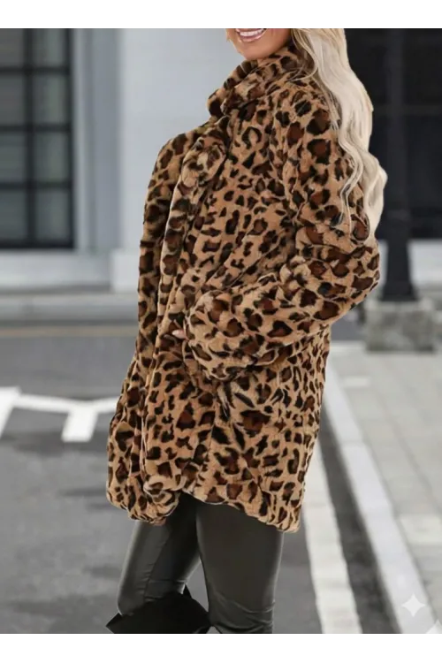 Kadın Uzun Kollu Yakalı Cepli Kısa Peluş Leopar Kaban