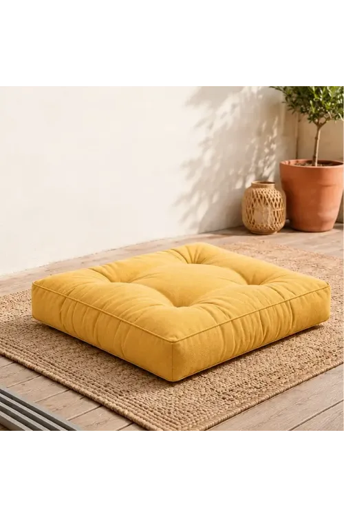 Kapitone Kare Yer Minderi · 60 × 60 × 5 cm · Hardal