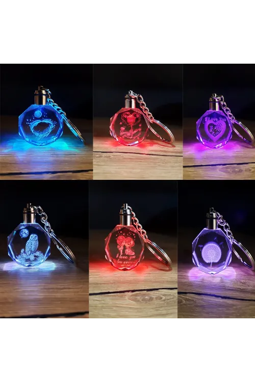 Karışık (1 Adet) Seçeneklerde Kristal Işıklı Anahtarlık