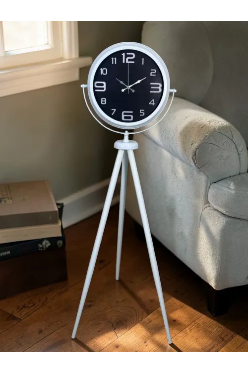 Kontrast Tasarım Beyaz Tripod Ayaklı Saat