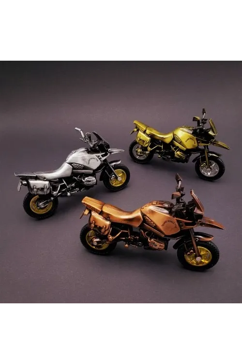 Metal Dekoratif Motor