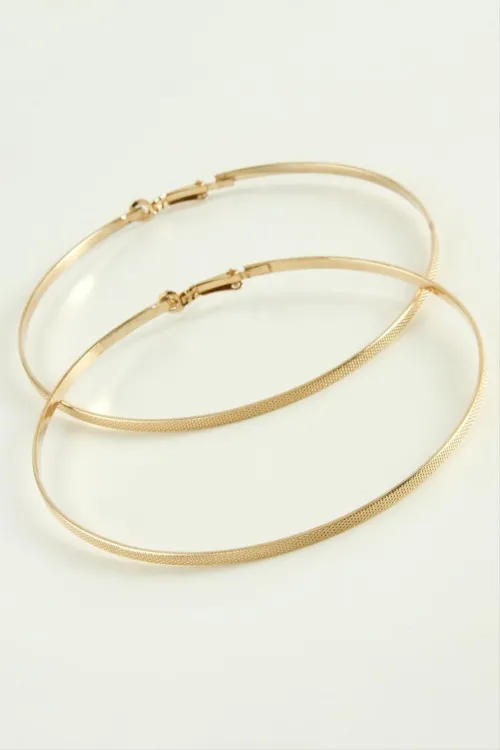 Noktalı Metal Halka Küpe 8 cm