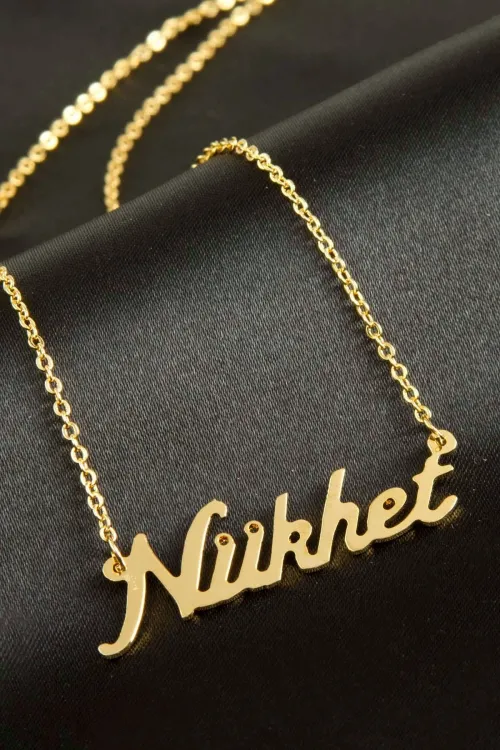 Nükhet isimli kolye (Kişiye Özel)