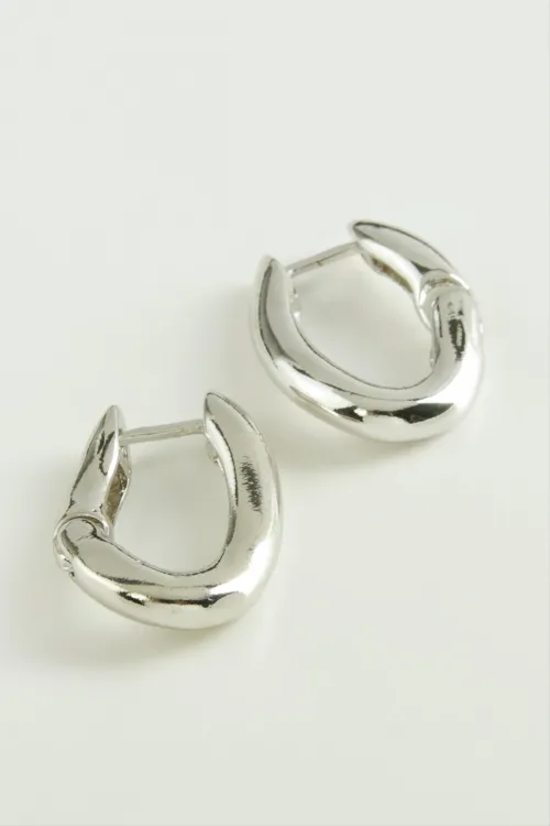 Oval Trend Metal Küpe