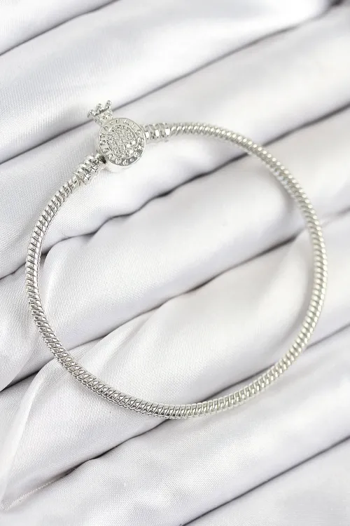 Pirinç Charm Zirkon Taşlı Taç Model Gümüş Renk Kadın Bileklik