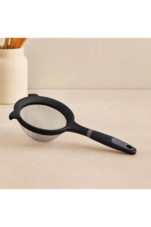 Plastik Saplı Tel Süzgeç 11 cm 350 ml