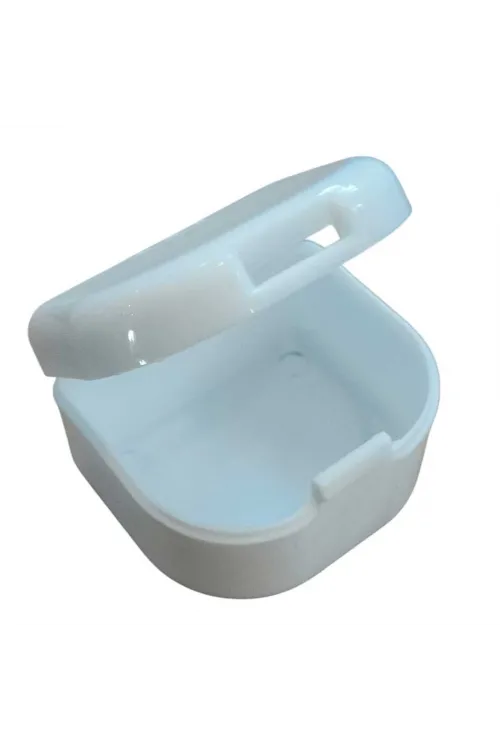 Protez Diş Saklama Kabı