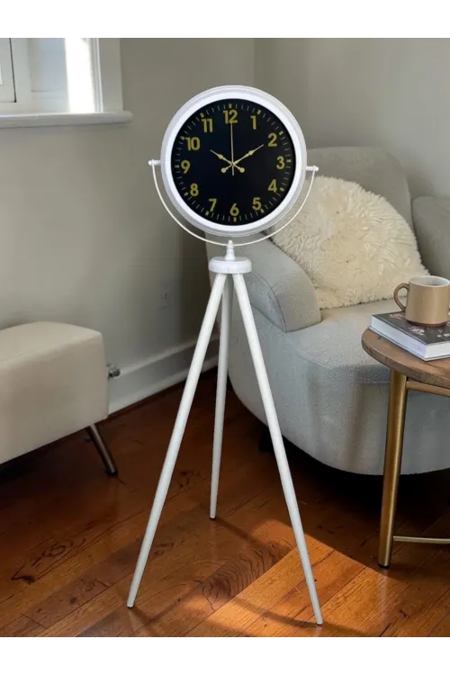 Royal Gold Rakamlı Beyaz Tripod Ayaklı Saat