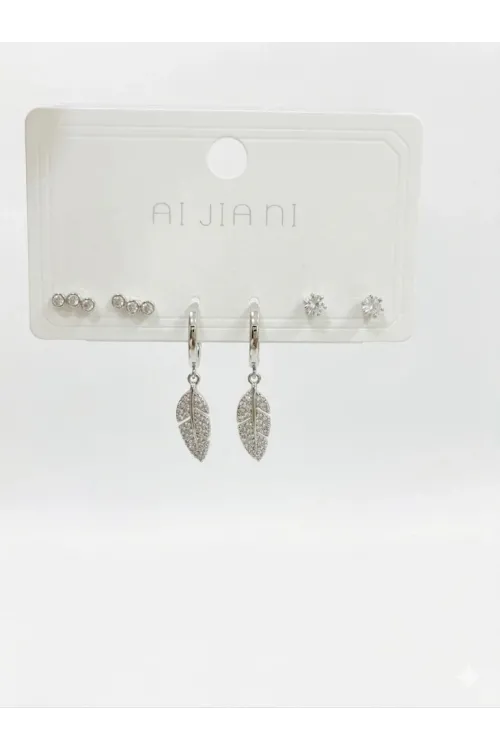 Sallantılı Yaprak Detaylı Altılı Küpe - Kp00575
