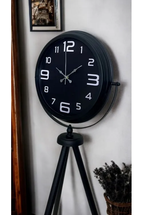 Siyah Zarafet Tripod Ayaklı Saat